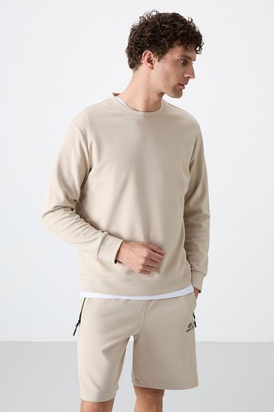 TOMMY LIFE Μπεζ ανδρικό φούτερ - O λαιμό, Άνετη φόρμα, Basic - 88053