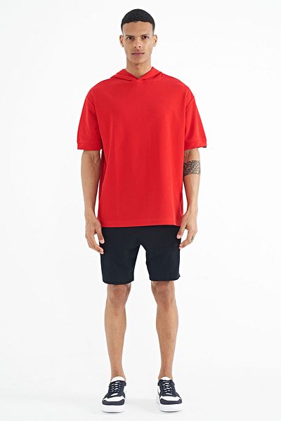 TOMMY LIFE Red Hooded Oversize Men's T-shirt with Sleeve Label Detail - 88179
