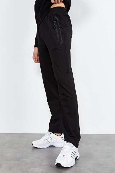 TOMMY LIFE Siyah Dik Yaka Fermuarlı Standart Kalıp Klasik Paça Erkek Eşofman Takımı - 85152