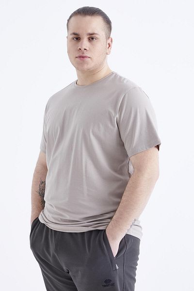 TOMMY LIFE Σκούρο μπεζ Basic κοντό μανίκι O λαιμό ανδρικό μπλουζάκι μεγάλου μεγέθους - 88072