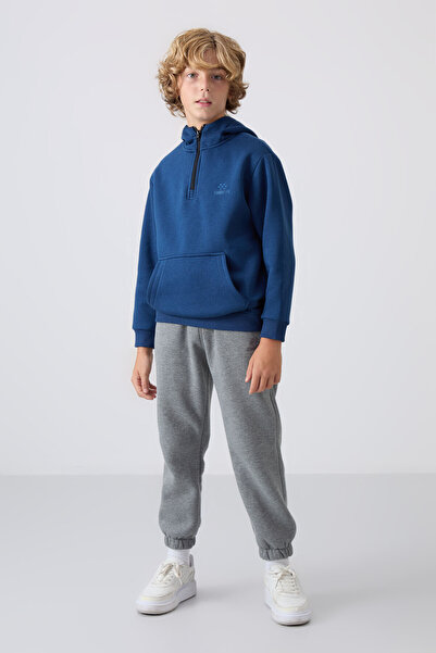 TOMMY LIFE Parlament Pamuklu Kalın İçi Tüylü Yumuşak Dokulu Standart Fit Nakışlı Erkek Çocuk Sweatshirt - 11244