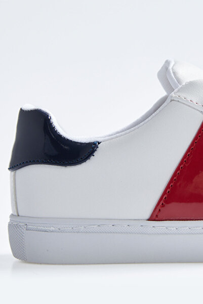 TOMMY LIFE Fehér - sötétkék fűzős csíkos részletes műbőr női sportcipő - 89202