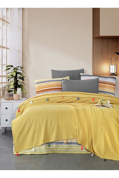 Beğenal Valeria Tassel Mustard Colored Double Tasseled Pique Set