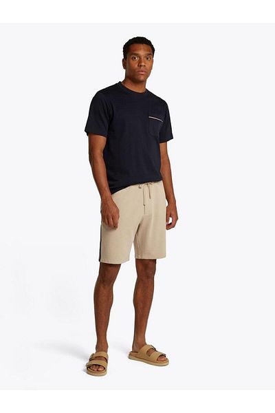 Tommy Hilfiger Men's 100% Cotton Regular Fit Elastic Waist Side Stripe Detail Beige Shorts Mw0Mw39255-Rbt