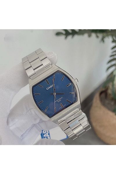Casio Casio Men's Blue Dial Quartz Watch with Stainless Steel Strap MTP-B140D-2AVDF