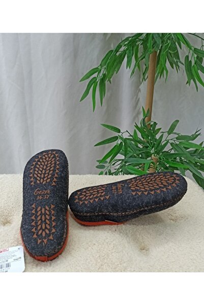 GEZER 14771 Sessiz Kaydırmaz Taban Keçe Unisex Ev Ve Misafir Terliği