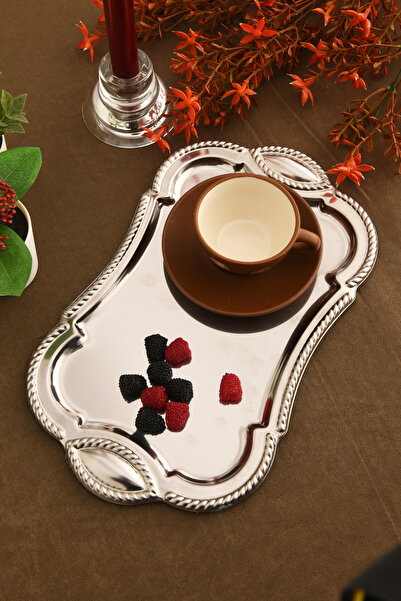 AKSESUAR EVRENİ Liven Stainless Rectangular Auger Pattern Presentation Tray Silver 1 Piece