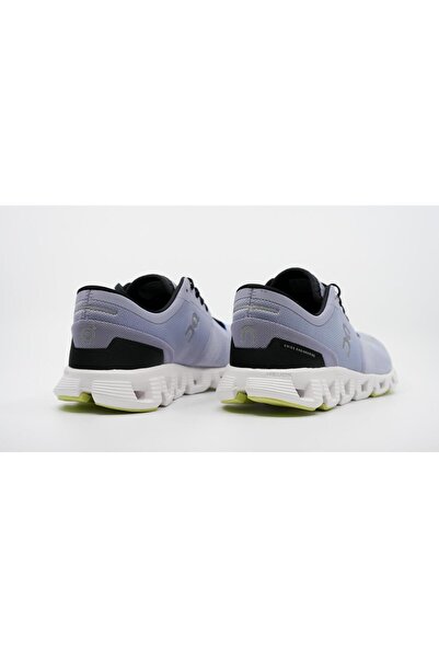 On Running Cloud X 3  Beyaz  Kadın  60.98253