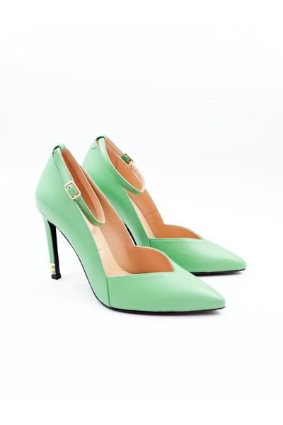 Tenau حذاء نسائي من الجلد الطبيعي