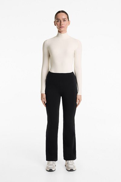Oysho Super extra warm seamless bootcut trousers