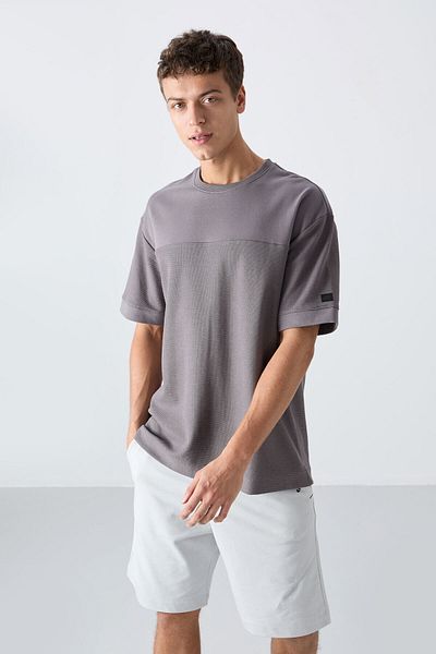 TOMMY LIFE Dark Gray Cotton Thick Surface Textured Oversize Fit Basic Men's T-Shirt - 88340