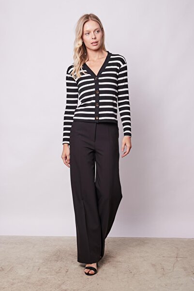 Jument Жіночий чорний кардиган з розрізом і довгими рукавами