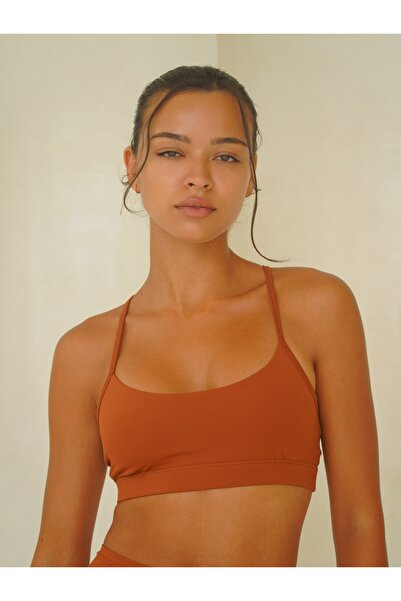 MAI STUDIOS CO. Fold Covered Sports Cinnamon Crop