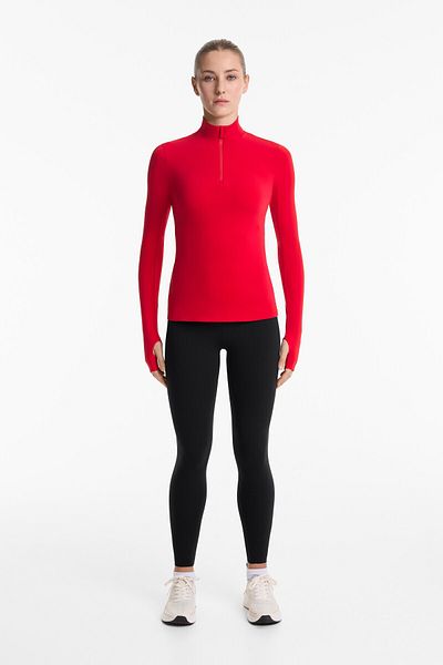 Oysho Performance base layers mid tech top