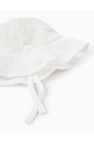 Ziddy Hat with Flower Embroidery for Baby Girls, White