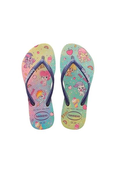 Havaianas البغال فتاة الوجه يتخبط
