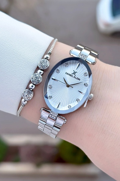 Daniel Klein Metalik Renk 2 Yıl Garantili Kadın Kol Saati Ve Bileklik