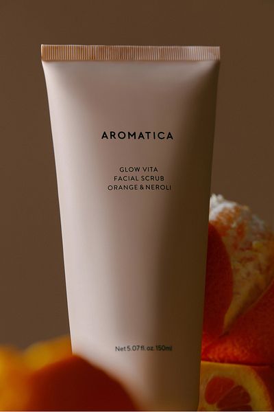 Aromatica Glow Vita - Orange and Neroli Aroma 150ml Refreshing Vegan Vitamin and Clay Scrub