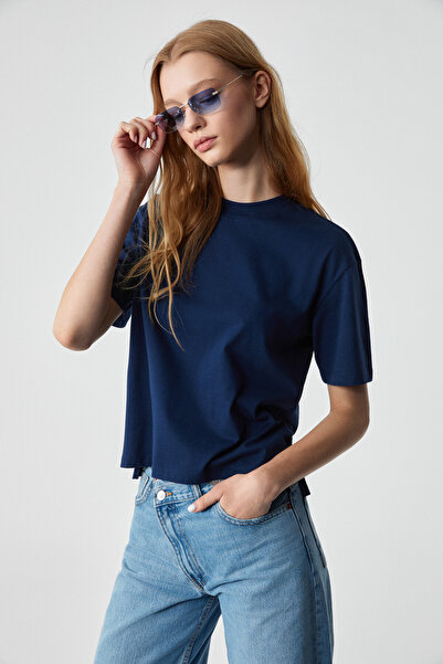 GRIMELANGE Remsos Women's Oversize Crew Neck Short Sleeve Navy Blue T-Shirt