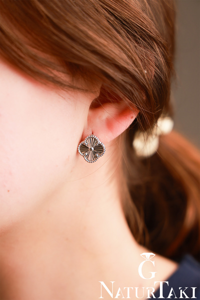 Naturtakı Yoncalı Kararmaz Kaplama 925 Ayar Gümüş Küpe Yonca Modeli-van-clef-clif-günlük-vidalı