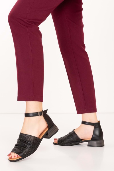 Gondol Kadın Hakiki Deri Orta Topuklu Günlük Sandalet Anl.3251