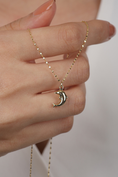 DİAMİNE PIRLANTA 14 Ayar Altın Aynalı Zincir Yunus Balıklı Kolye