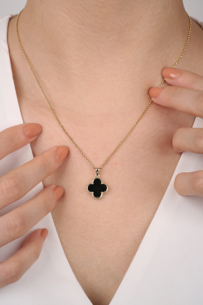 DİAMİNE PIRLANTA 14 Ayar Altın Doç Zincirli Büyük Siyah Onkisli Yonca Kolye