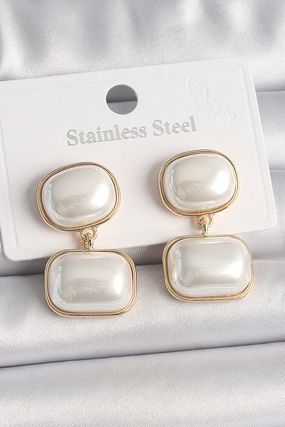 Clariss Brass Gold Color Dangle Pearl Square Model Women's Earrings