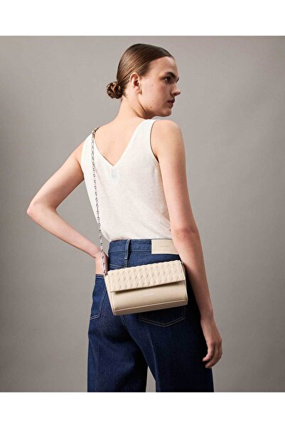 Calvin Klein Mini crossbody kabelka Calvin Klein Quilt Chain