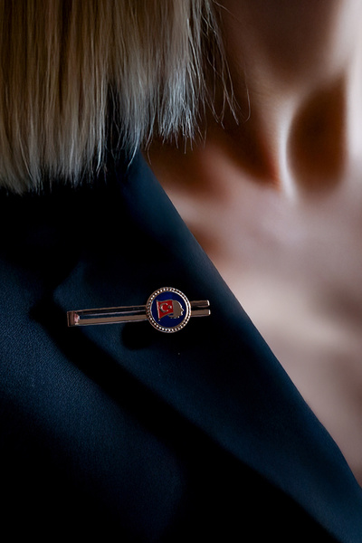 Kuker Madeni Eşya Atatürk Figürlü Türk Bayrağı Kravat İğnesi