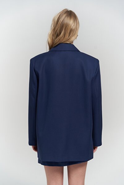 MAI STUDIOS CO. Výzva pro Clara Lacy Blazer