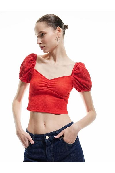 Koton Balloon Sleeve Embroidery Detailed Heart Collar Red Women's T-Shirt 5Sal10004Ik