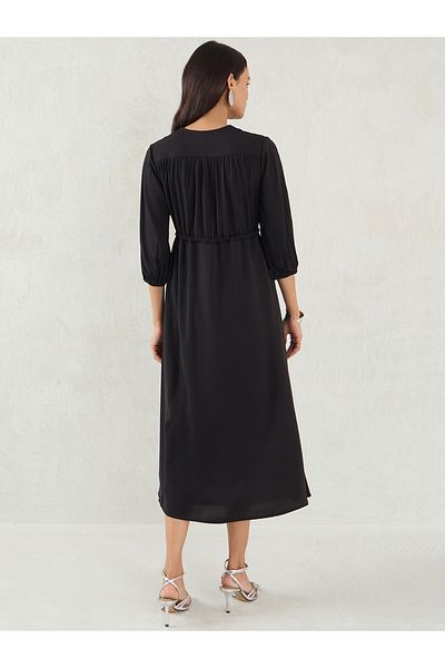 Femmella By Styli Solid Tie Waist A-Line Midi Dress