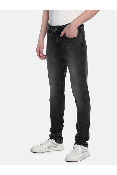 Dennis Lingo By Styli Slim Fit Mid-Rise Dark Shade Stretchable Jeans