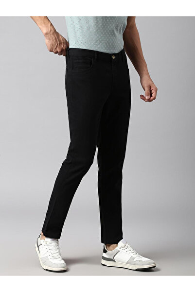 Dennis Lingo By Styli Dennis Lingo Men Mid-Rise Comfort Slim Fit Chinos Trousers