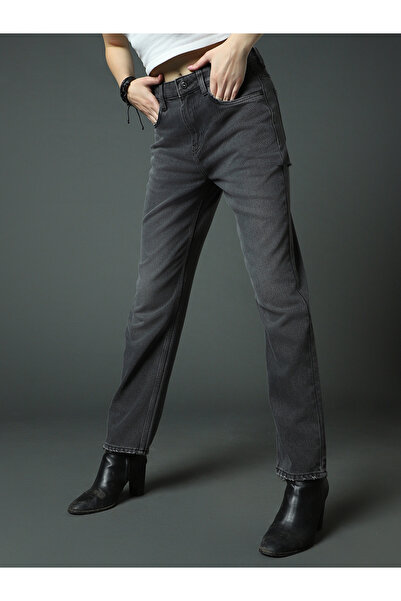 High Star By Styli High Rise Regular Fit Jeans with Pockets