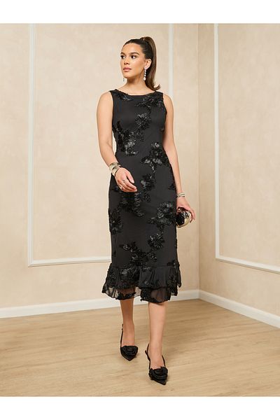 Styli Floral Embroidered Sleeveless Sheath Midi Dress