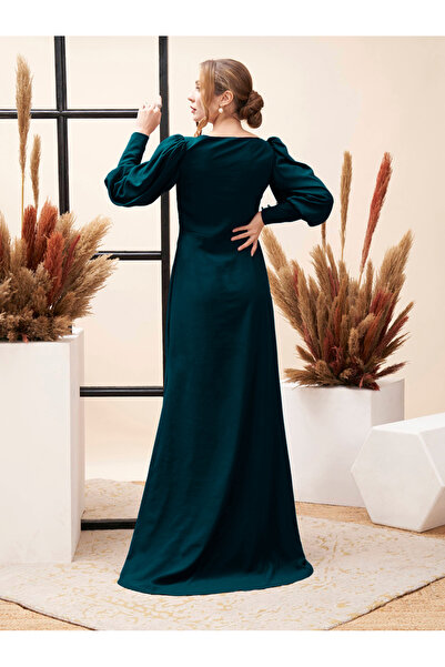 Mish By Styli Maxi Dress with puff sleeves
