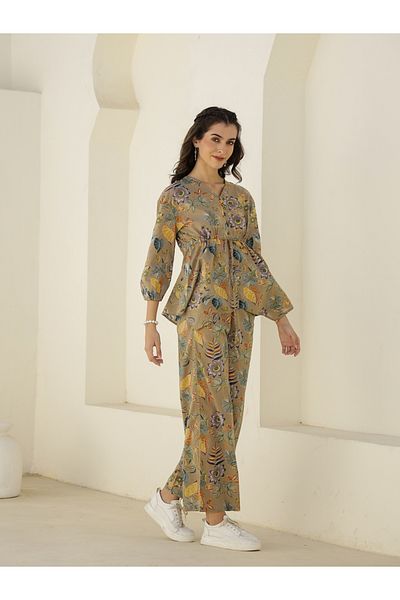 Sanskrutihomes By Styli Floral Printed Cotton Top and Pyjama Set