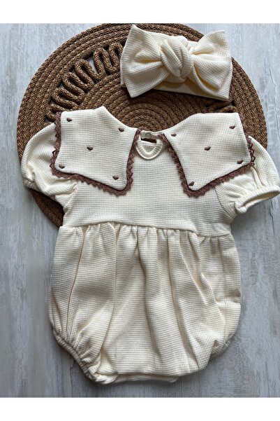 Butik FukukumBaby Kalp Nakışlı Kare Yaka Kız Bebek Romper