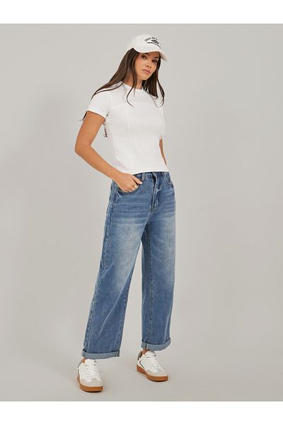 Styli Ribbed Round Neck Fitted T-Shirt