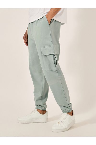 Styli Mid Rise Oversized Elasticated Hem Cargo Joggers