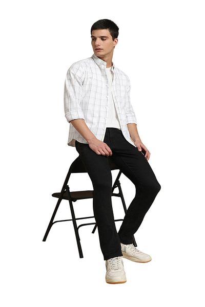 Dennis Lingo By Styli Checked Long Sleeves Casual Shirt