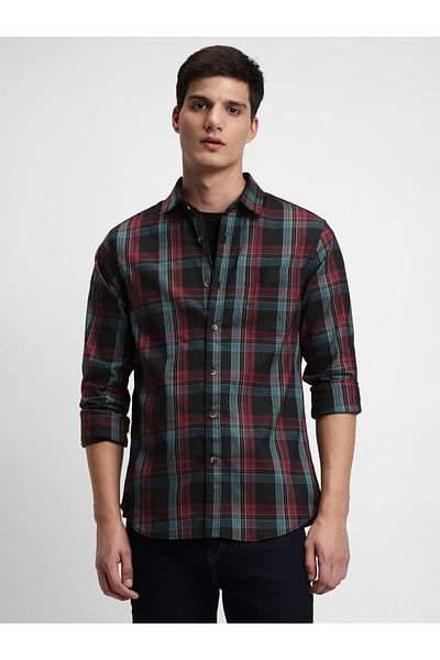 Dennis Lingo By Styli Checked Slim Fit Casual Shirt