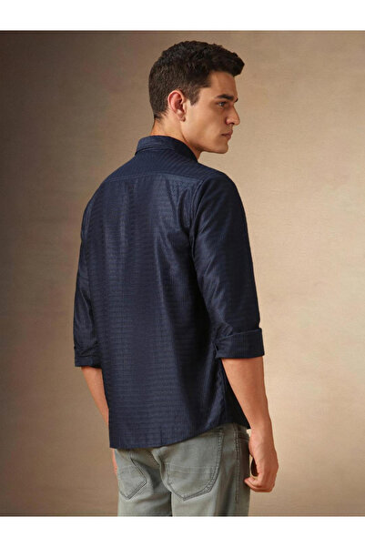 Dennis Lingo By Styli Textured Long Sleeves Button Down Shirt