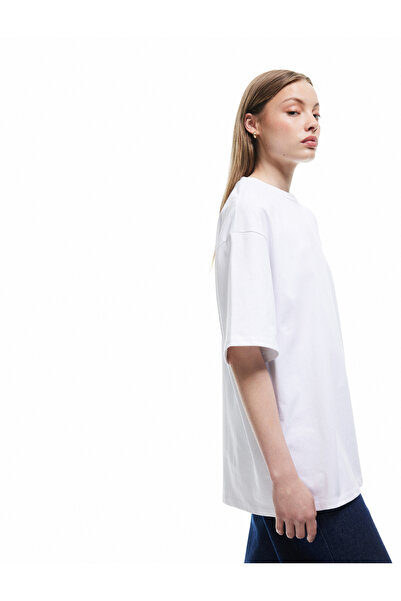 Koton Kurzärmliges Basic-Oversize-T-Shirt aus Baumwolle mit Rundhalsausschnitt