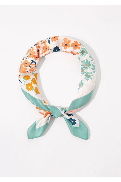 Mavi Ecru Bandana (Model N ° 1912958 -70053 )