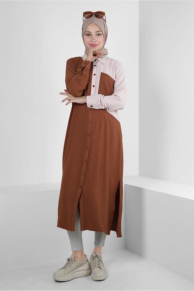 Alvina TWO COLOR BUTTON TUNIC WITH SIDE SLIT 43730