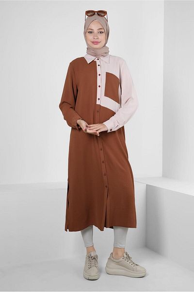 Alvina TWO COLOR BUTTON TUNIC WITH SIDE SLIT 43730