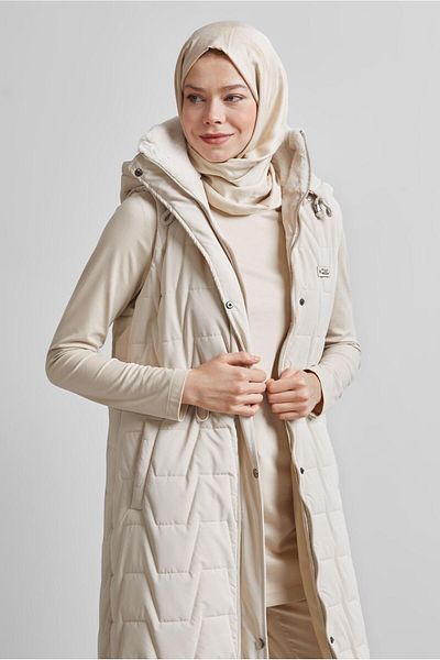 Alvina 90529 Model Hooded Vest